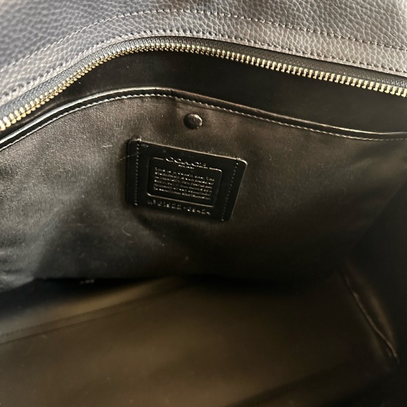 Coach Tote Pebbled Dark Blue - like new - Picture 9 of 9
